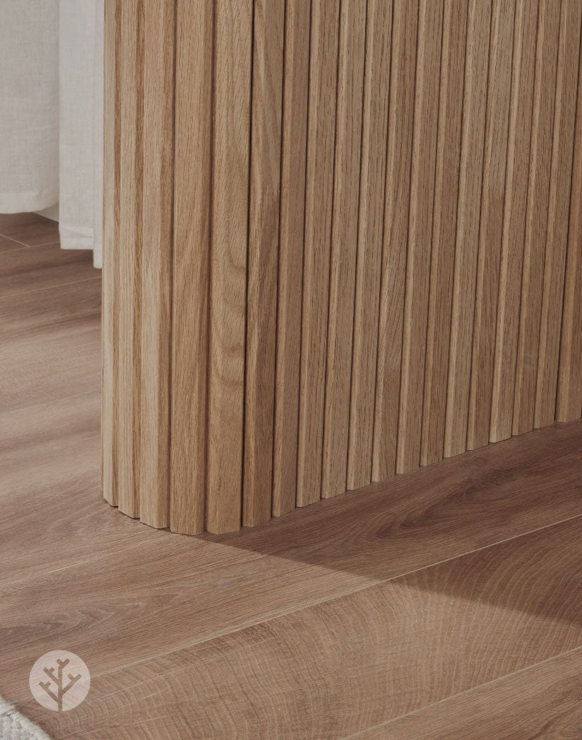 Fluted Tambour Oak Slat Flexible Panel