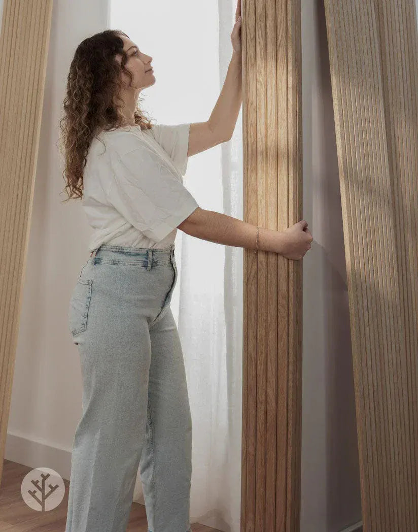 Fluted Tambour Oak Slat Flexible Panel